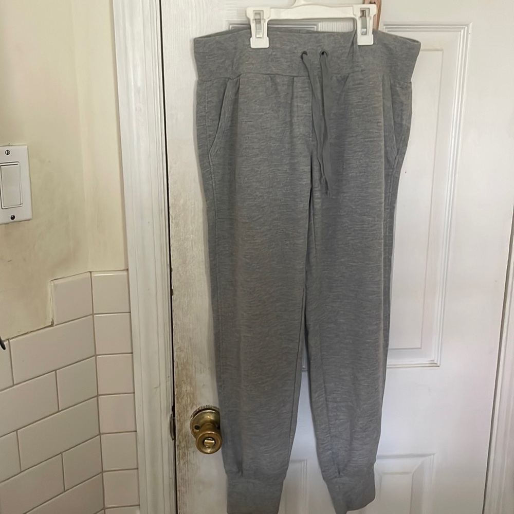 Light grey joggers from gap factory